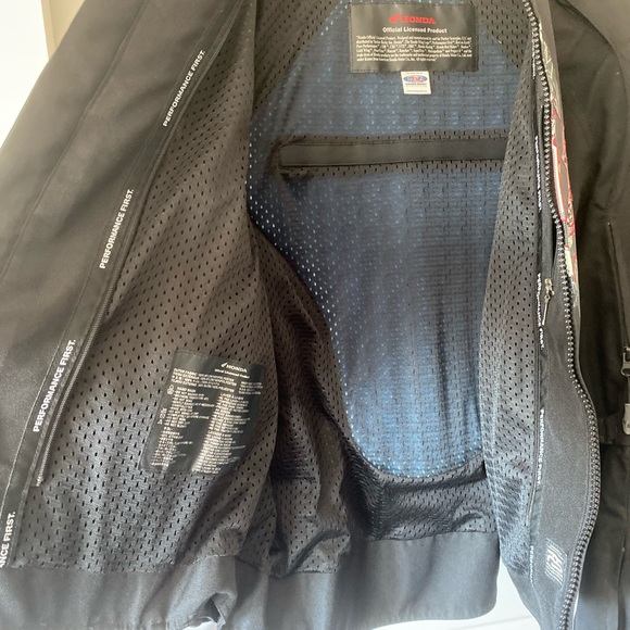 Official Honda Motorcycle Jacket - Picture 5 of 8